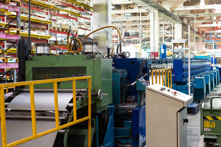 機械廠六豐金屬 日結280元一天 年齡18-48歲,先看.