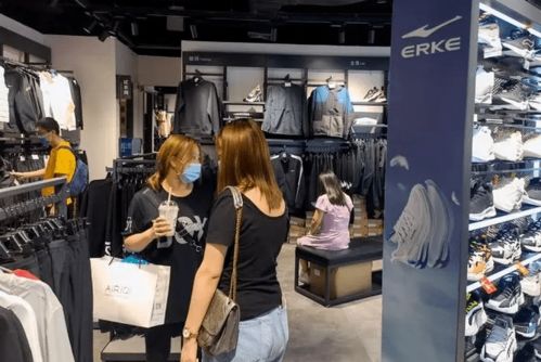 TSci行業(yè)熱點(diǎn) 悄然崛起的服裝行業(yè)與箱包銷售，市場(chǎng)積聚潛力迎破局之機(jī)